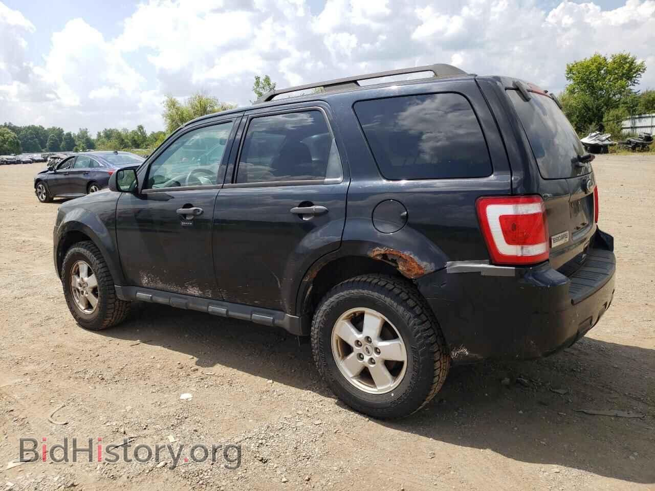 2011 FORD ESCAPE - VIN: 1FMCU0D74BKA73187 - Фото 2