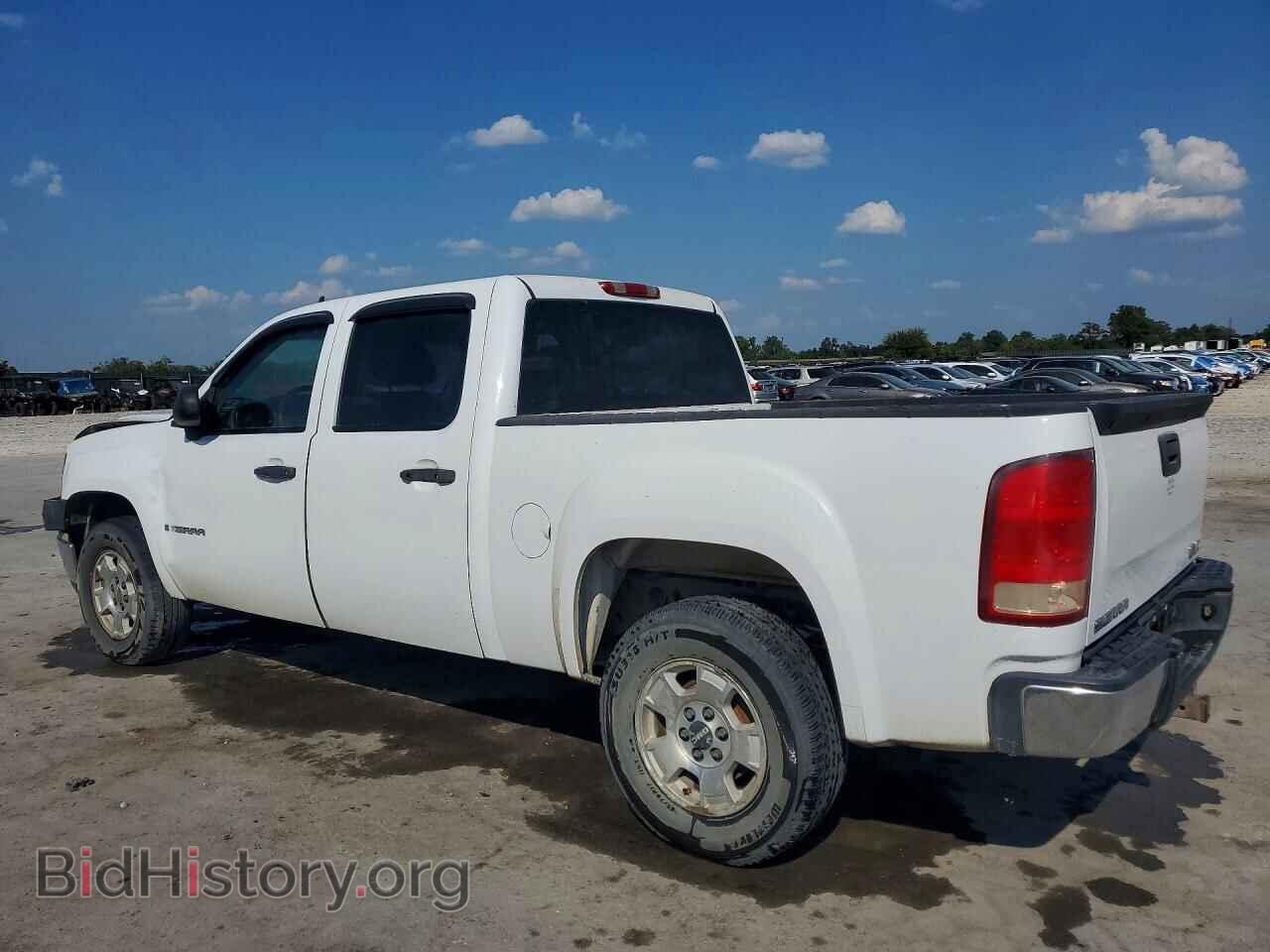 2008 GMC SIERRA - VIN: 2GTEC13C581201711 - Photo 2