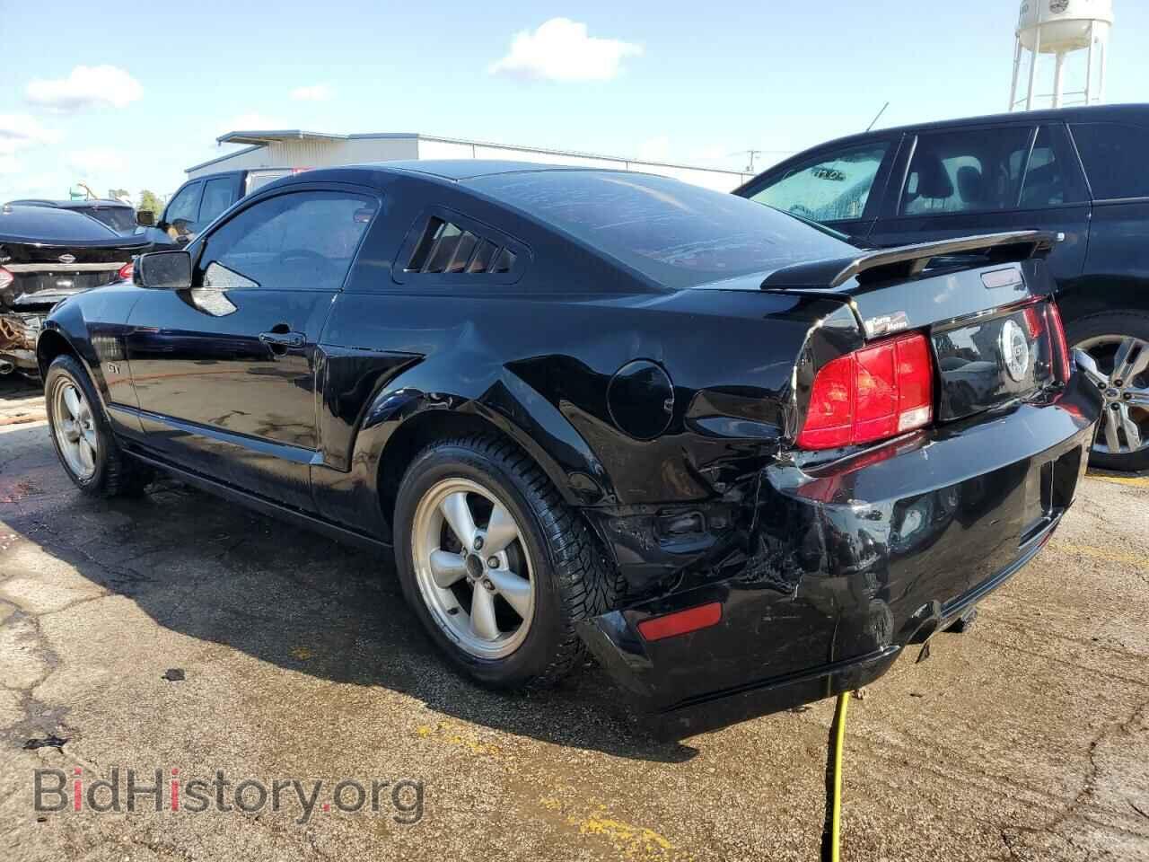 2008 FORD MUSTANG - VIN: 1ZVHT82H385120141 - Фото 2