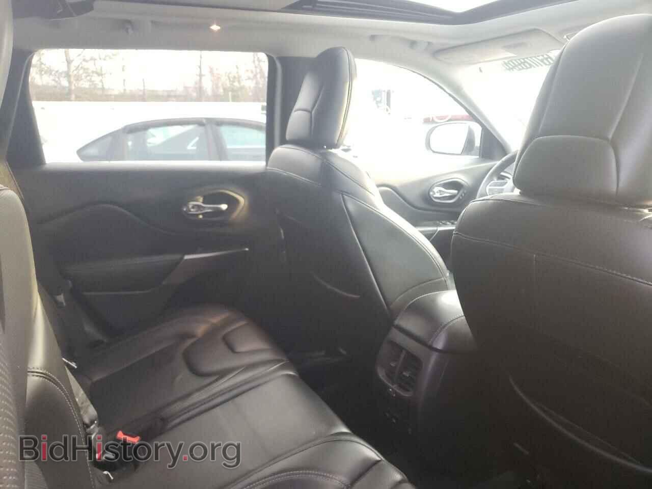 2019 JEEP CHEROKEE - VIN: 1C4PJMDX8KD294074 - Фото 6