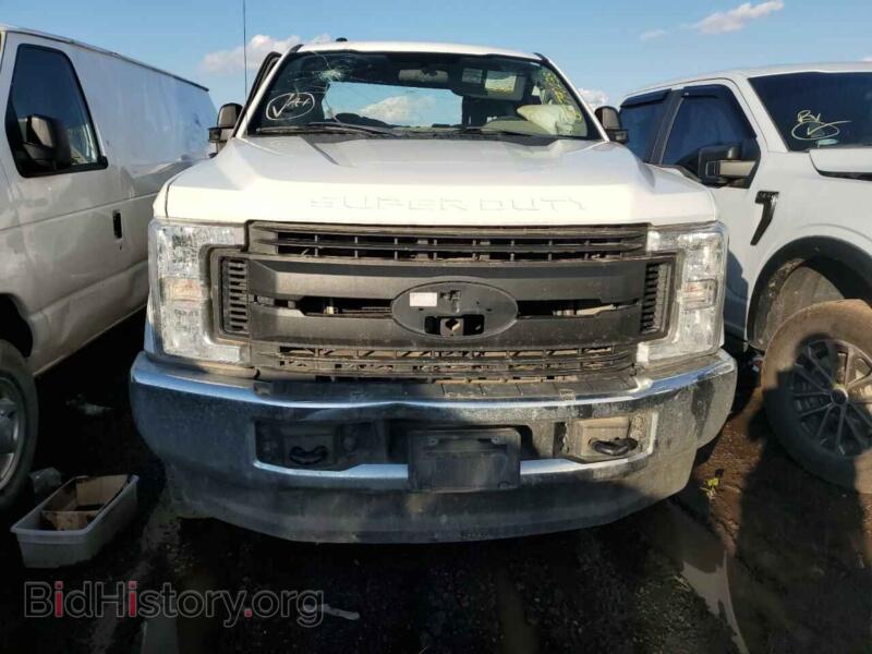 2018 Ford ALL MODELS (VIN 1FT7X2B61JEB40022) — photo 5 of 12