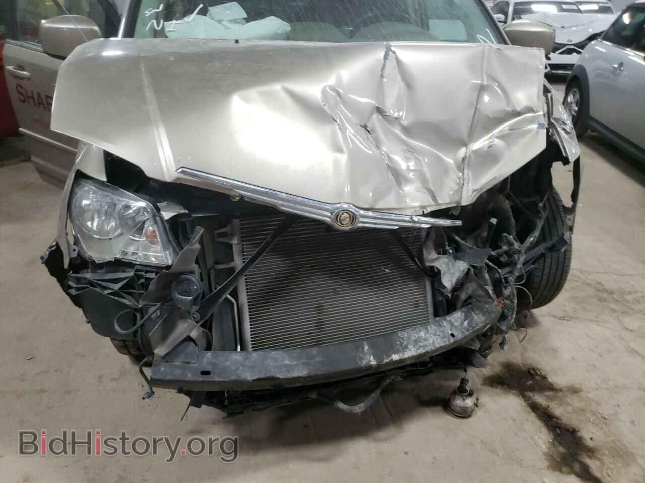 2008 CHRYSLER MINIVAN - VIN: 2A8HR54P58R681408 - Фото 9