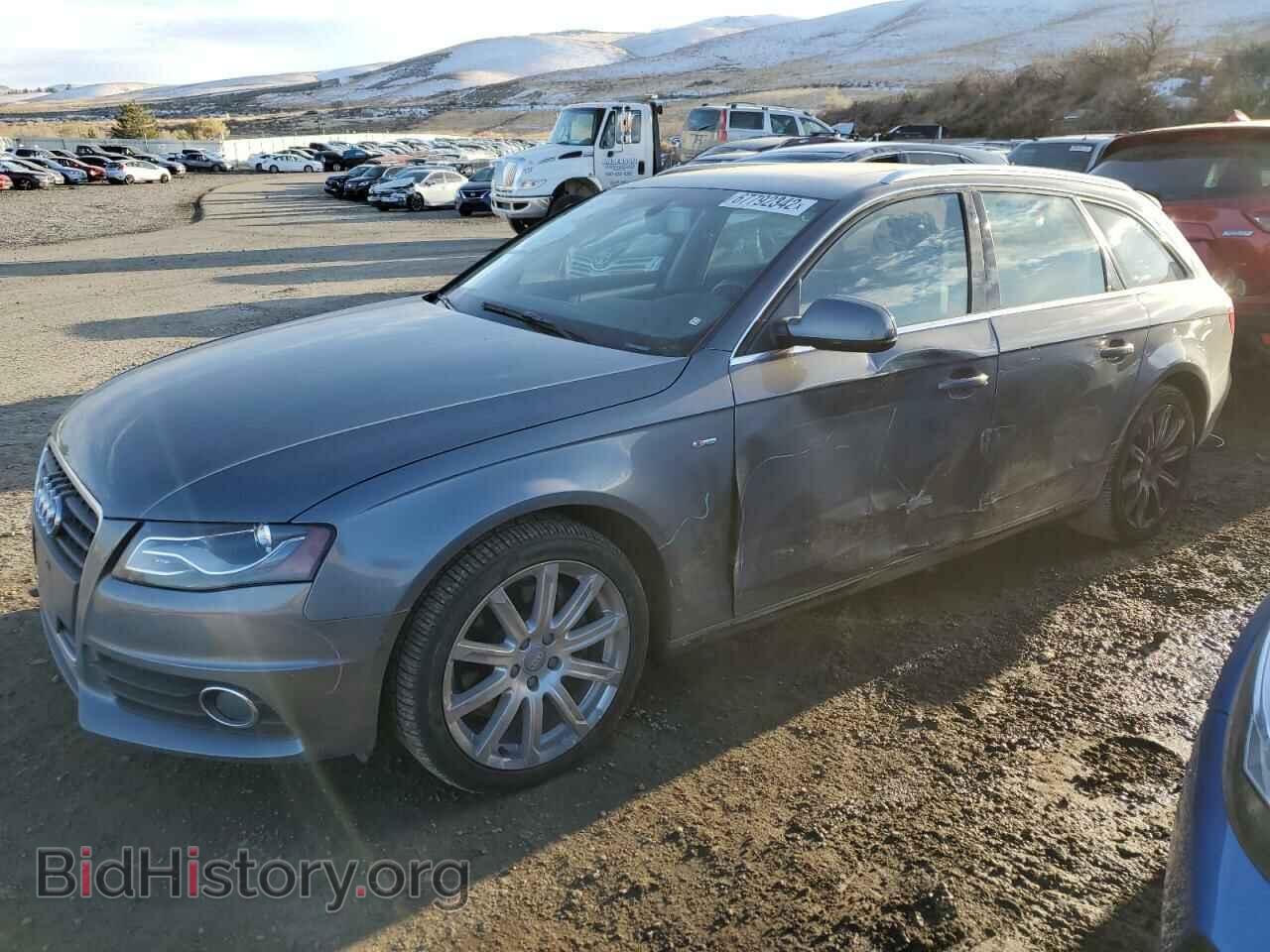 Фотография WAUWFAFL0CA114561 - AUDI A4 2012
