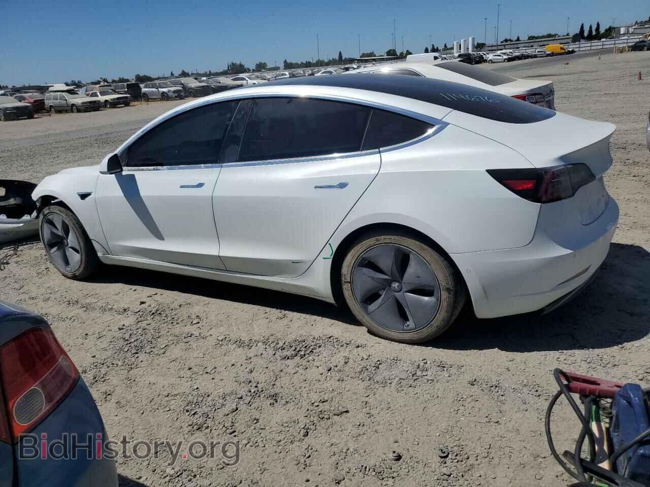 2018 TESLA MODEL 3 - VIN: 5YJ3E1EB8JF146812 - Photo 2