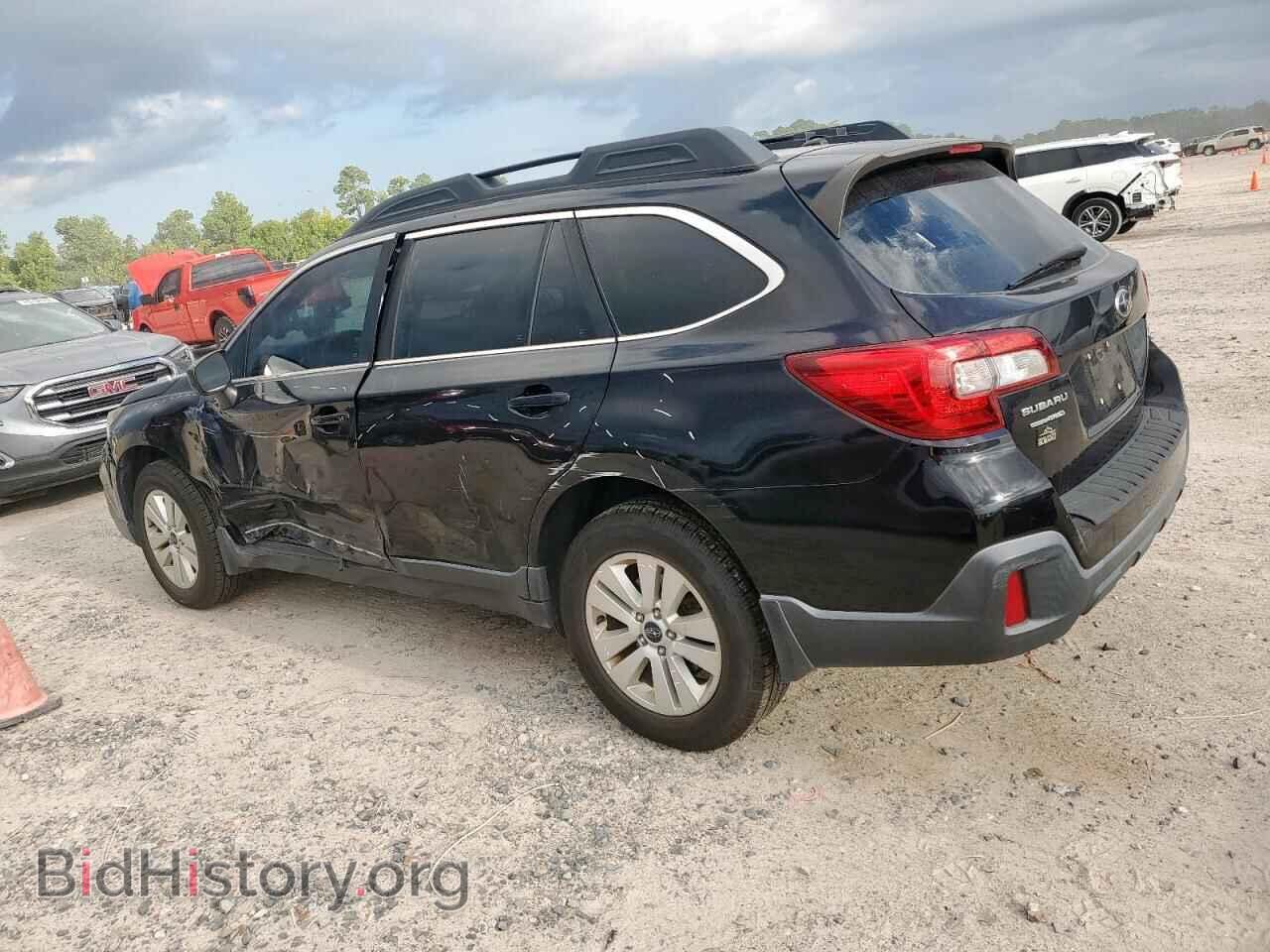 2019 SUBARU OUTBACK - VIN: 4S4BSABC8K3209810 - Фото 2