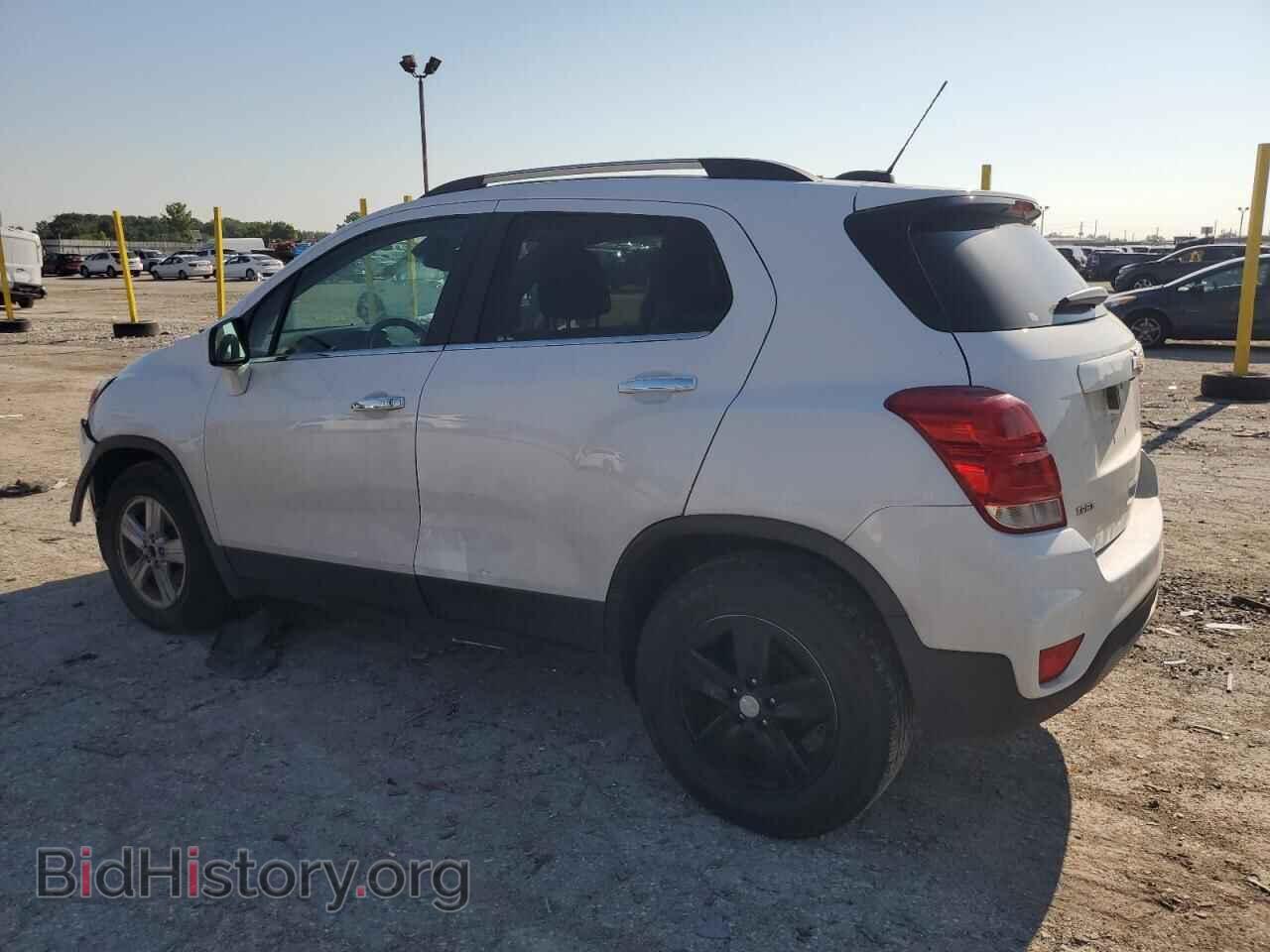2020 CHEVROLET TRAX - VIN: 3GNCJLSB8LL113302 - Фото 2