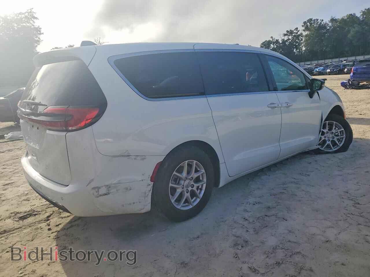 2025 CHRYSLER PACIFICA - VIN: 2C4RC1BG6SR530853 - Photo 3