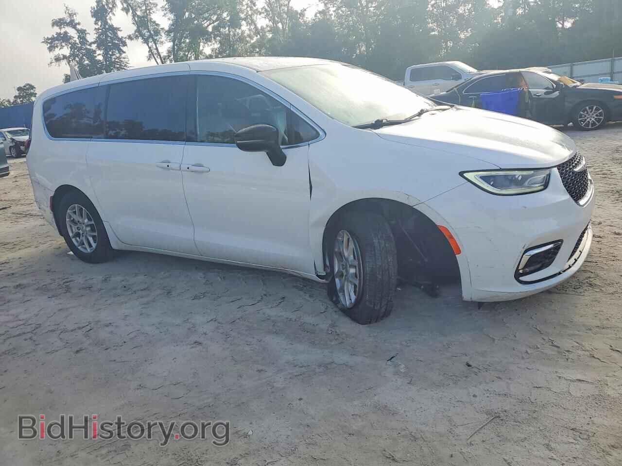 2025 CHRYSLER PACIFICA - VIN: 2C4RC1BG6SR530853 - Photo 4