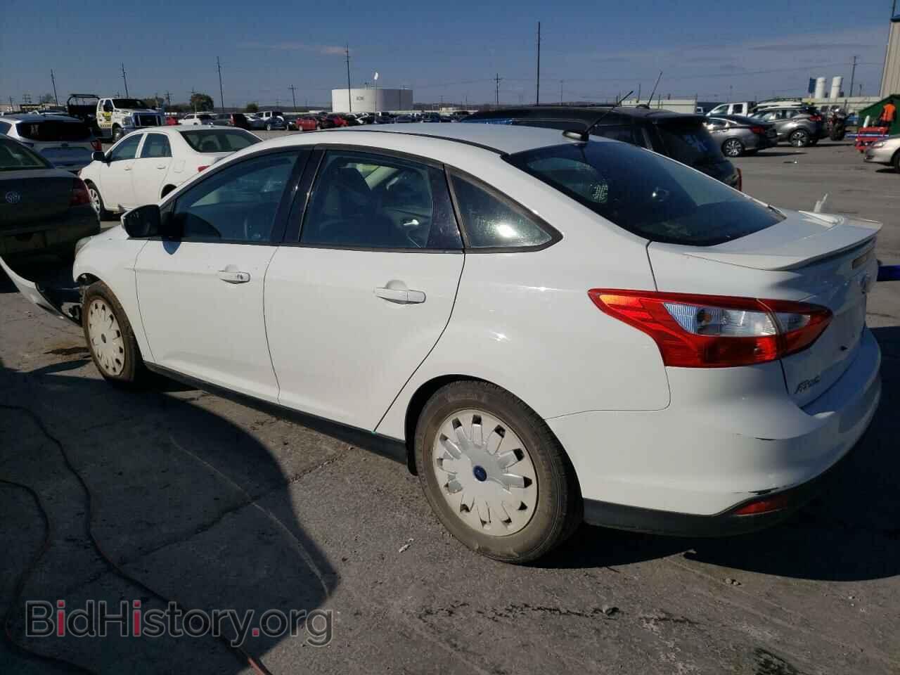 2013 FORD FOCUS - VIN: 1FADP3F22DL251197 - Фото 2