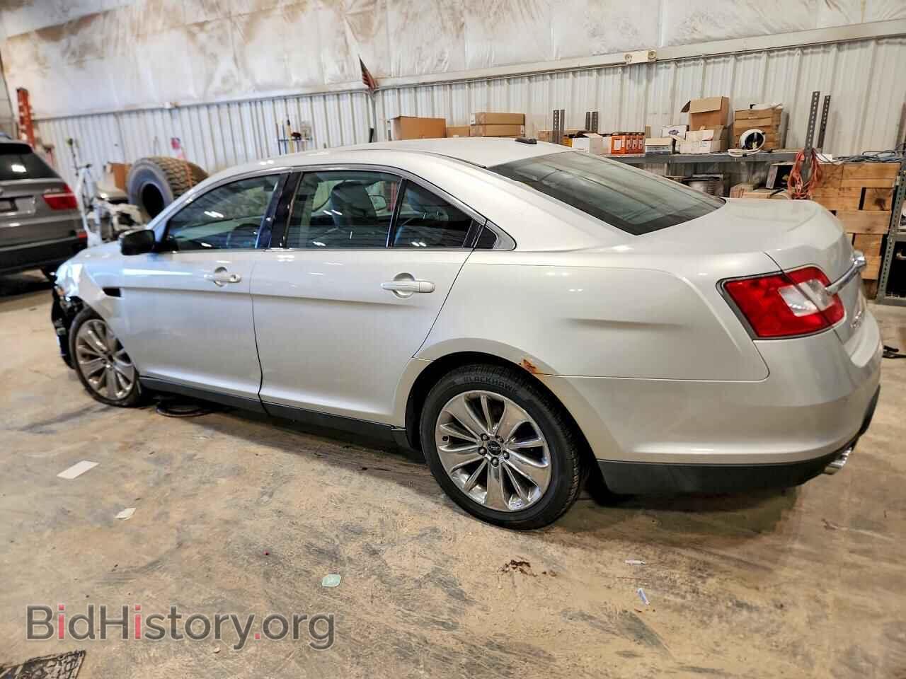 2011 FORD TAURUS - VIN: 1FAHP2FW9BG128095 - Фото 2