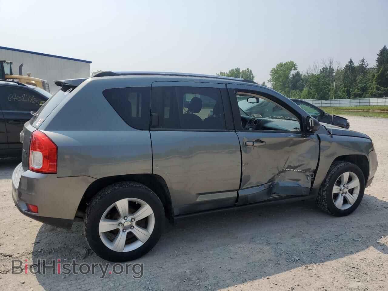 2011 JEEP COMPASS - VIN: 1J4NT1FB3BD289554 - Фото 3