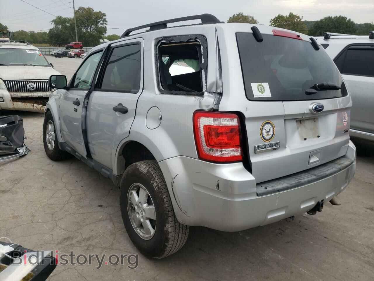 2011 FORD ESCAPE - VIN: 1FMCU9DG4BKC16904 - Фото 2