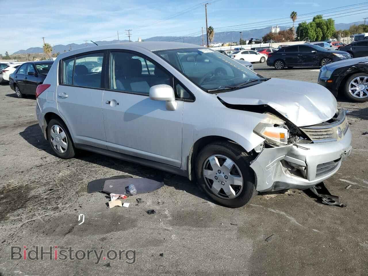 2008 NISSAN VERSA - VIN: 3N1BC13E58L366356 - Фото 4