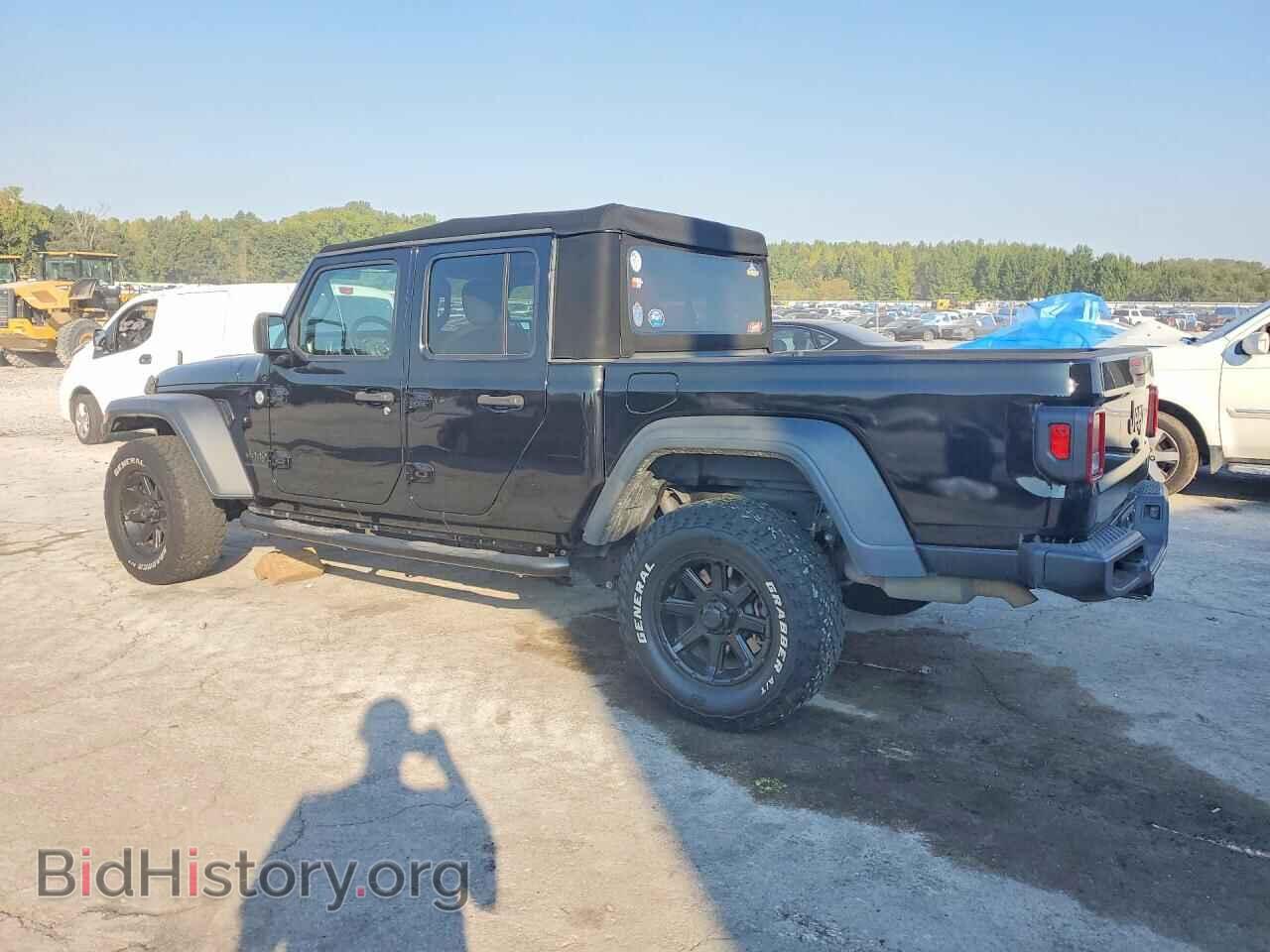 2020 JEEP GLADIATOR - VIN: 1C6HJTAG8LL107823 - Photo 2