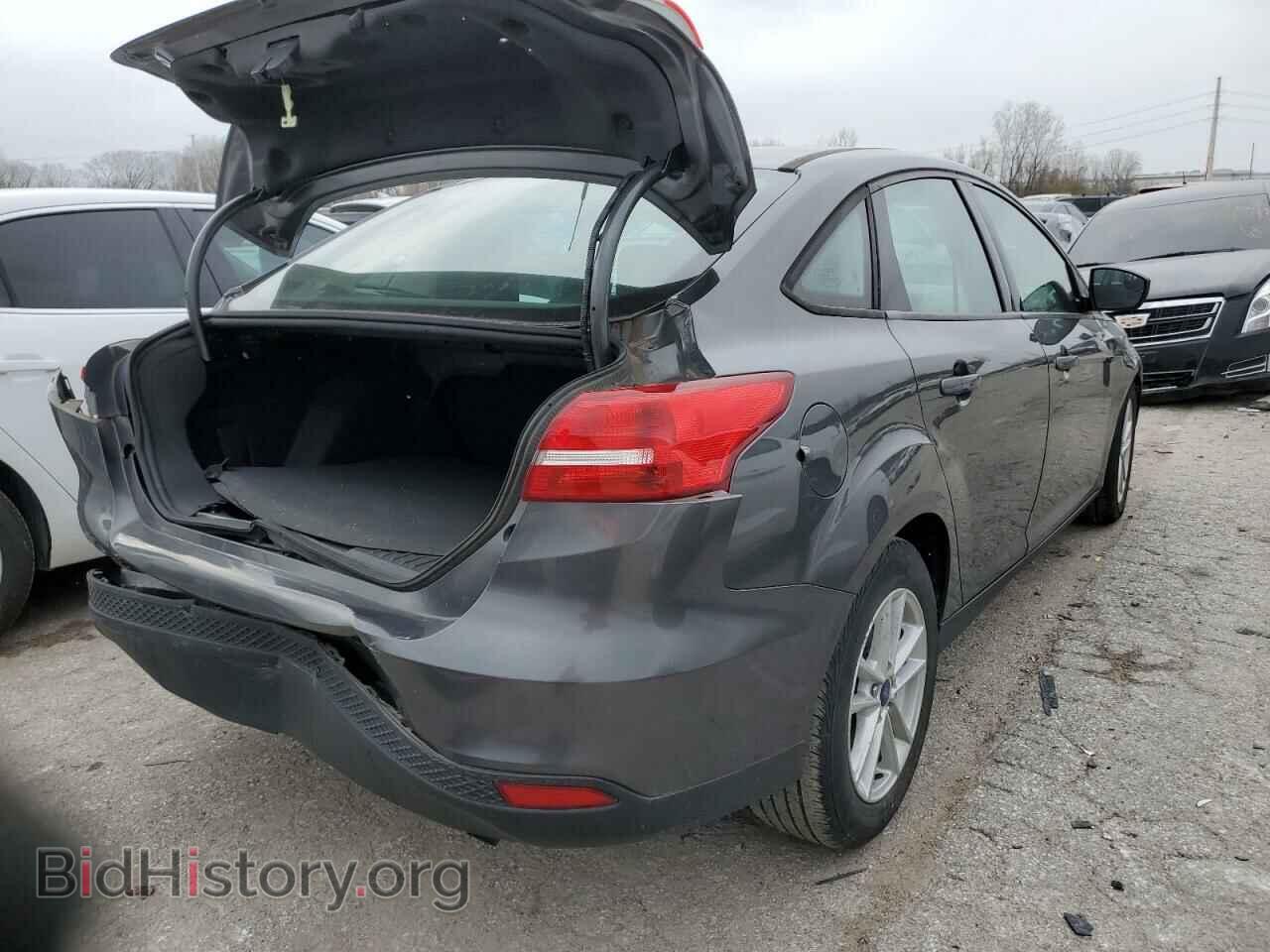 2018 FORD FOCUS - VIN: 1FADP3F22JL204490 - Фото 3
