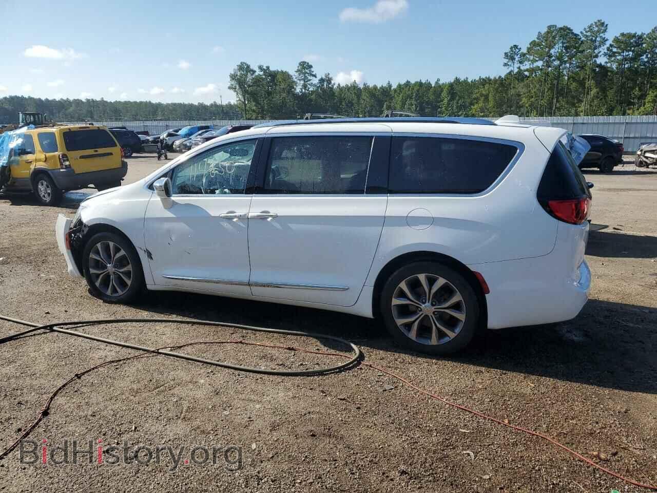 2017 CHRYSLER PACIFICA - VIN: 2C4RC1GG0HR627726 - Photo 2