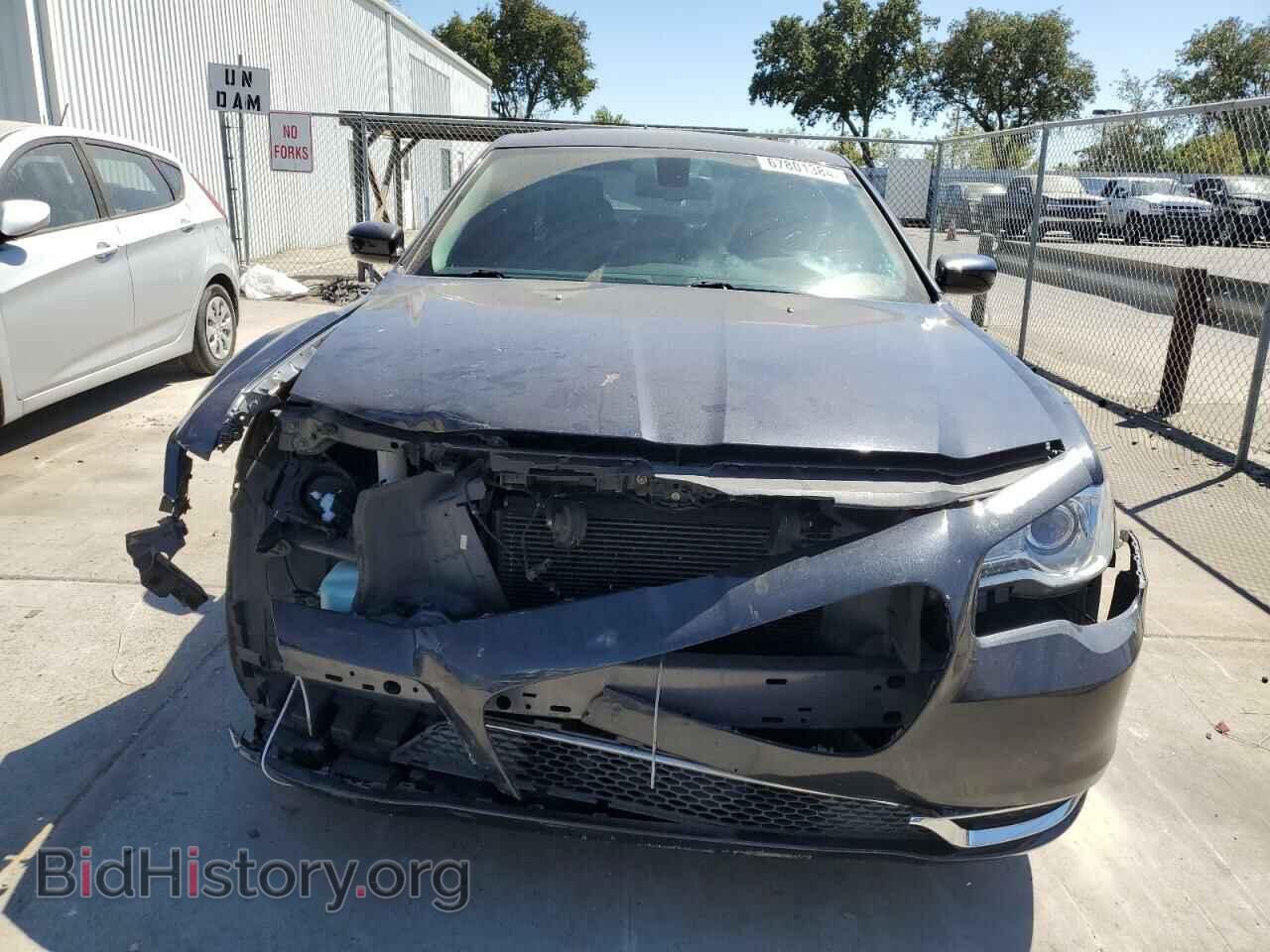 2016 CHRYSLER 300 - VIN: 2C3CCAAG1GH216553 - Фото 5