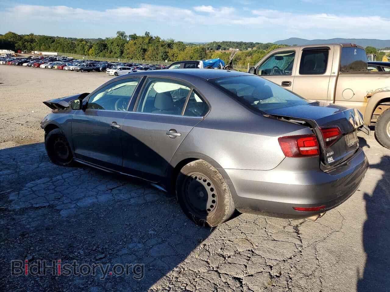 2017 VOLKSWAGEN JETTA - VIN: 3VW2B7AJ3HM318090 - Фото 2