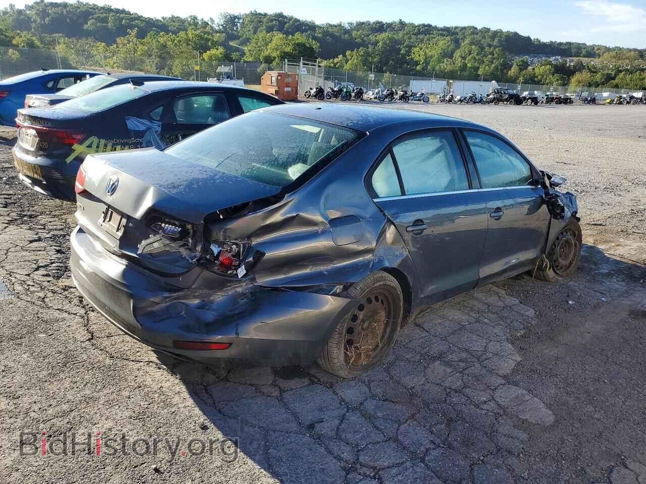 2017 VOLKSWAGEN JETTA - VIN: 3VW2B7AJ3HM318090 - Фото 3