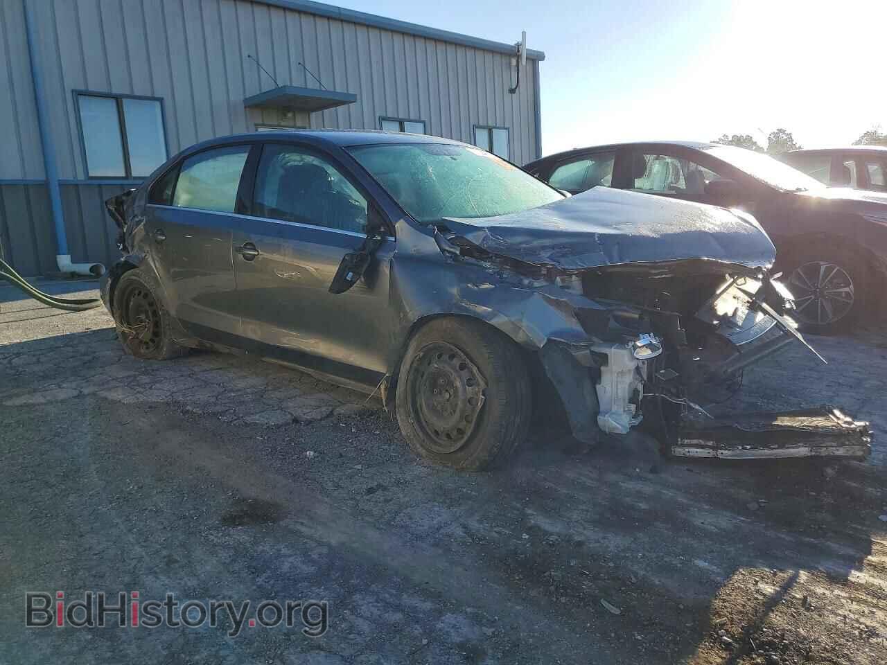 2017 VOLKSWAGEN JETTA - VIN: 3VW2B7AJ3HM318090 - Фото 4