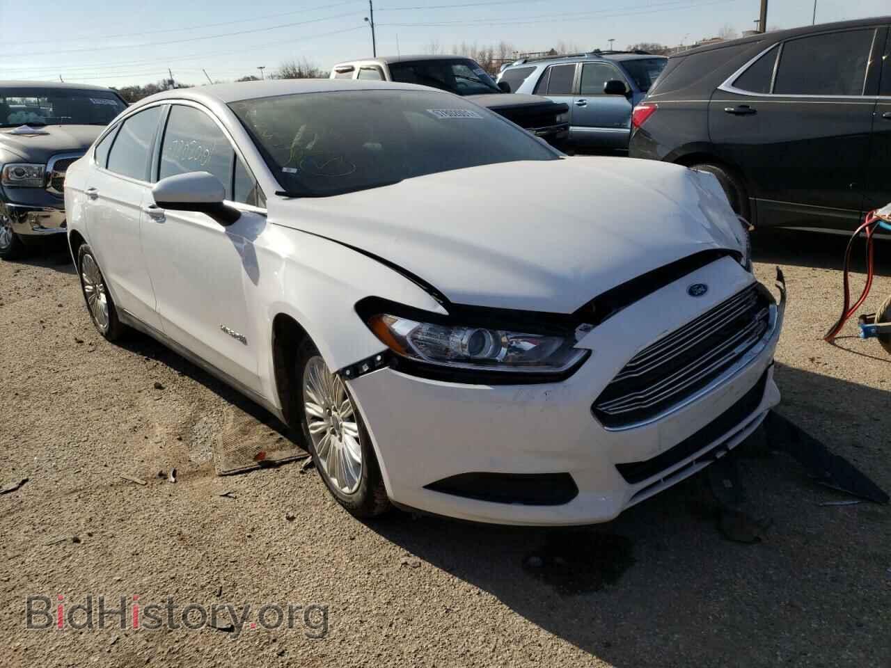 Фотография 3FA6P0UU2GR403724 - FORD FUSION 2016