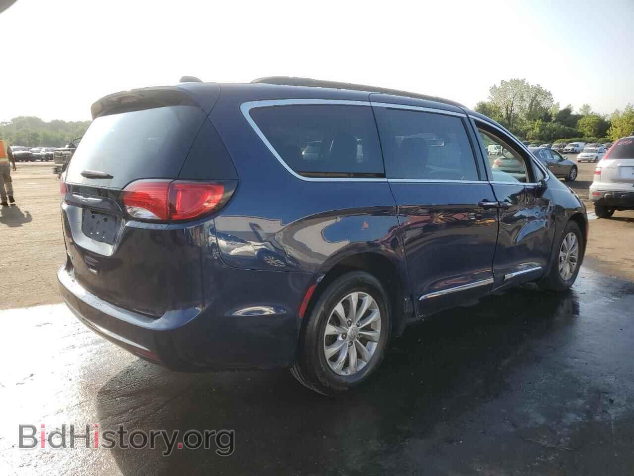 2017 CHRYSLER PACIFICA - VIN: 2C4RC1BG5HR831879 - Фото 3