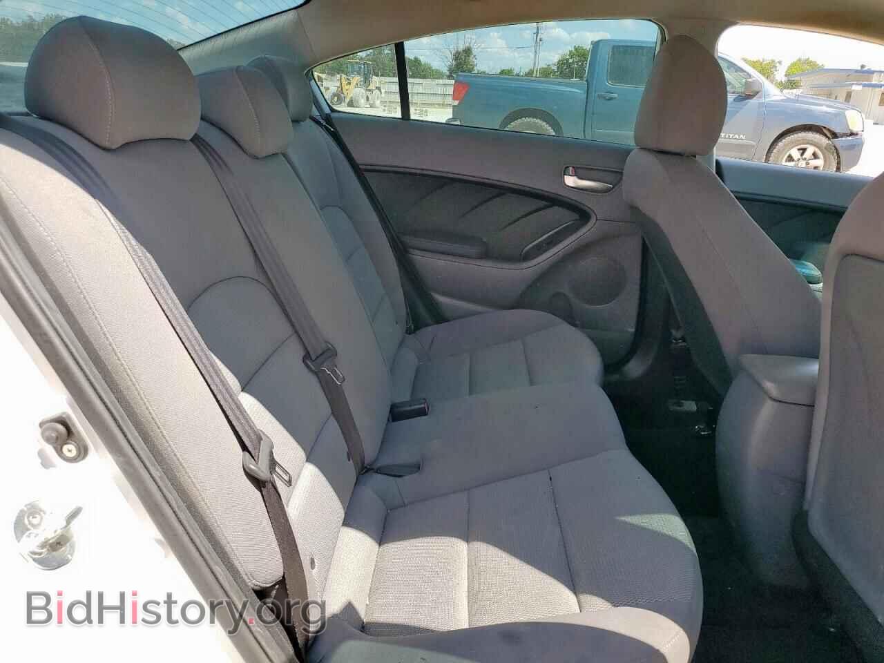 2017 KIA FORTE - VIN: 3KPFK4A78HE012987 - Фото 10