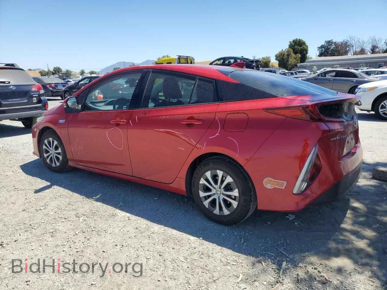 2020 TOYOTA PRIUS - VIN: JTDKARFP1L3131777 - Фото 2