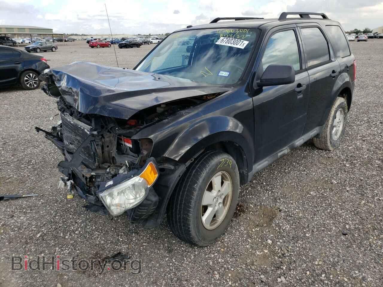 2011 FORD ESCAPE - VIN: 1FMCU0D71BKB59122 - Фото 2