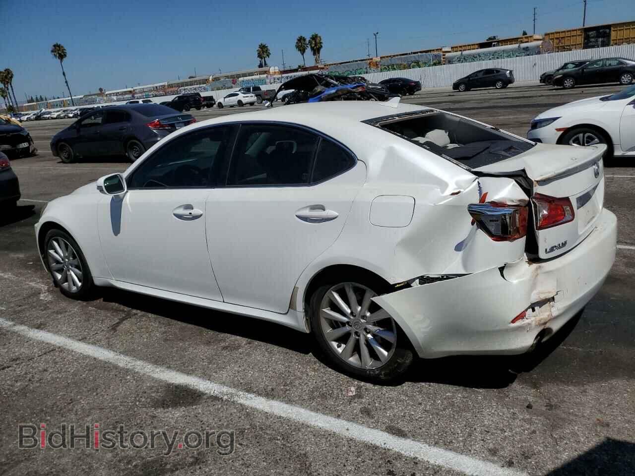 2010 LEXUS IS - VIN: JTHBF5C27A5126005 - Photo 2