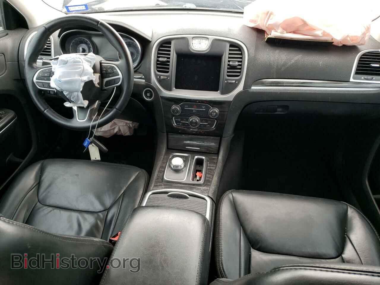 2017 CHRYSLER 300 - VIN: 2C3CCAAG1HH577542 - Фото 8