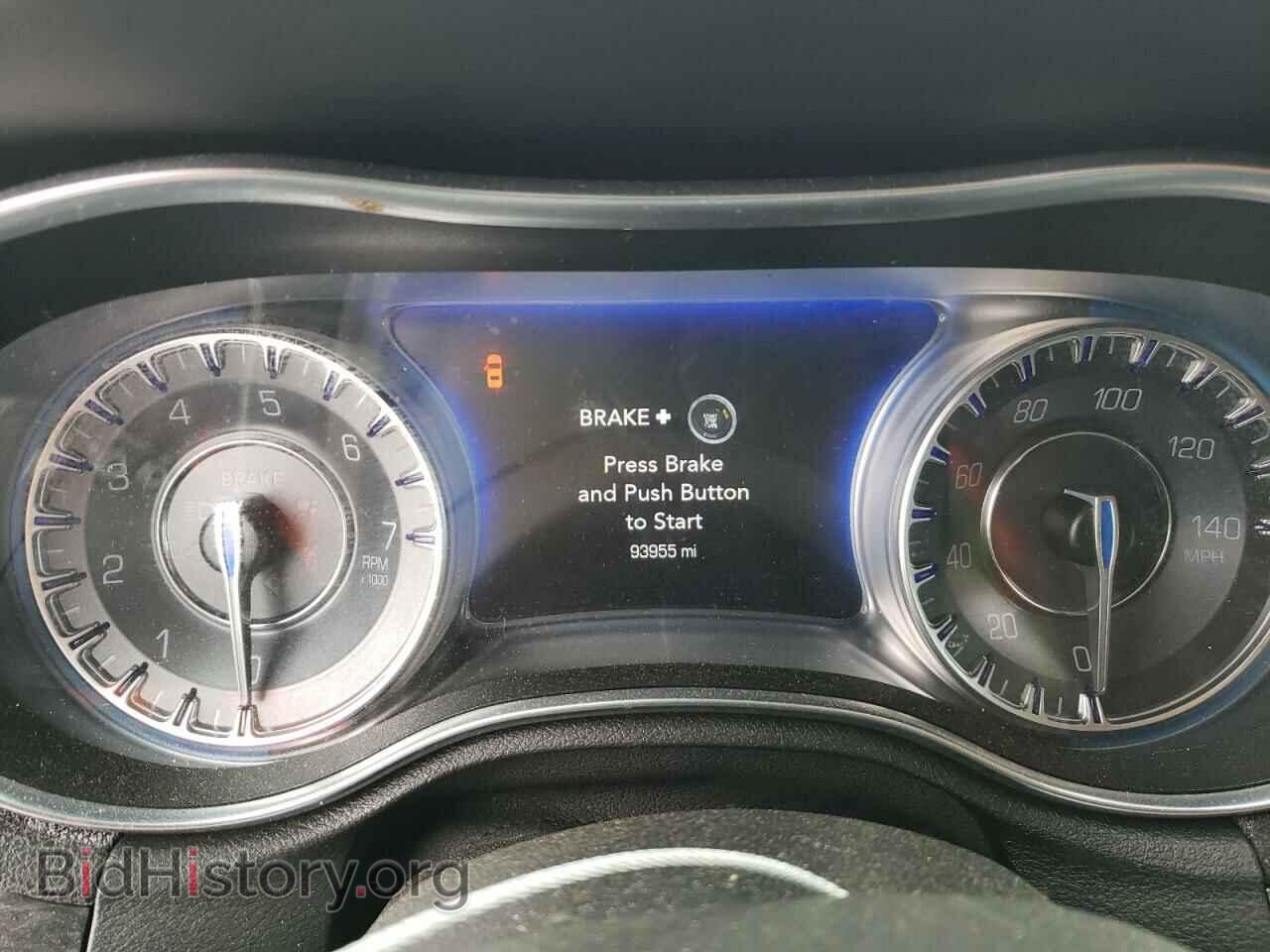 2017 CHRYSLER 300 - VIN: 2C3CCAAG1HH577542 - Фото 9