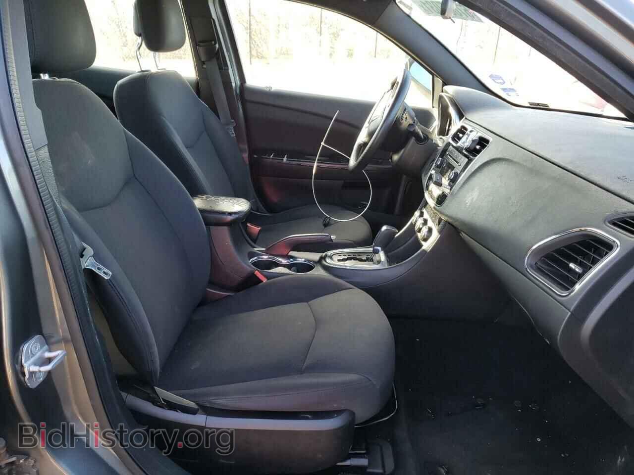 2013 CHRYSLER 200 - VIN: 1C3CCBAB2DN636061 - Фото 5