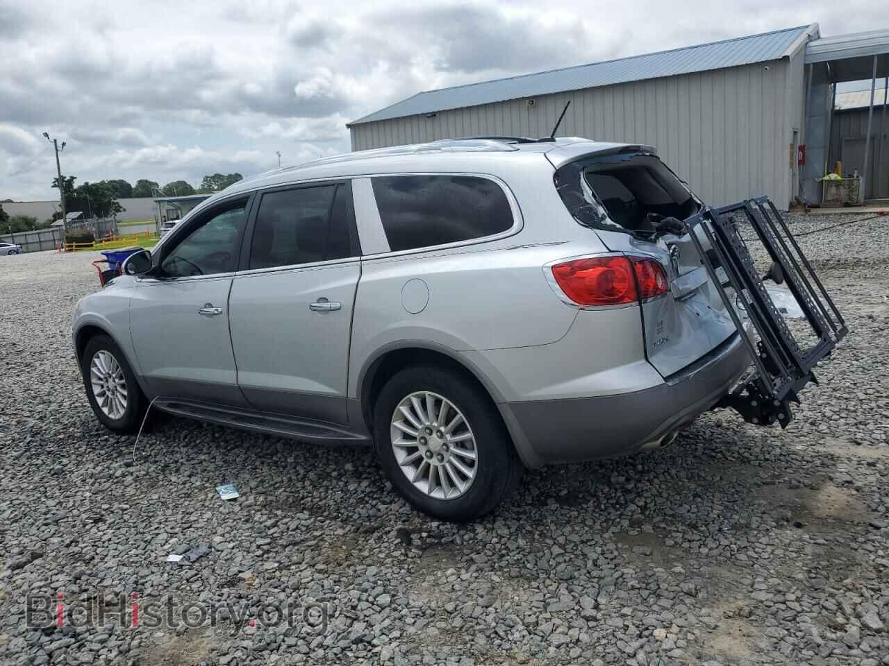 2011 BUICK ENCLAVE - VIN: 5GAKRAED9BJ401769 - Фото 2