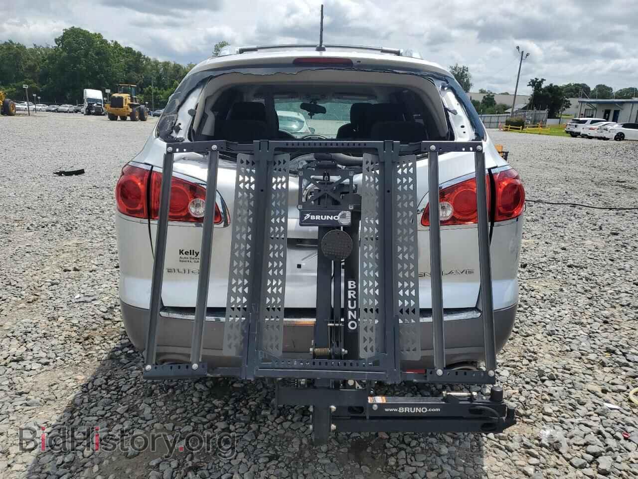 2011 BUICK ENCLAVE - VIN: 5GAKRAED9BJ401769 - Фото 6