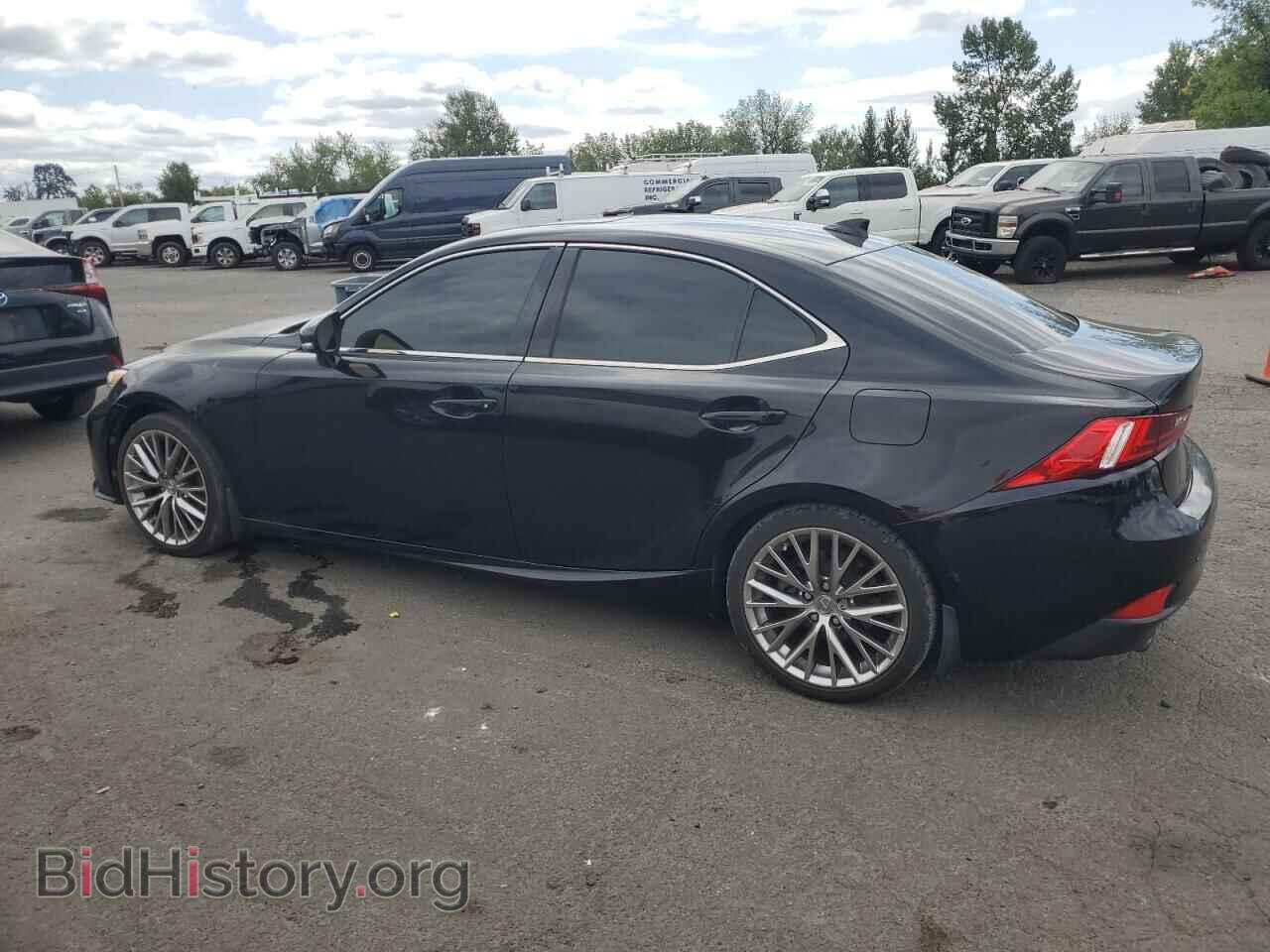 2014 LEXUS IS - VIN: JTHCF1D21E5007514 - Photo 2