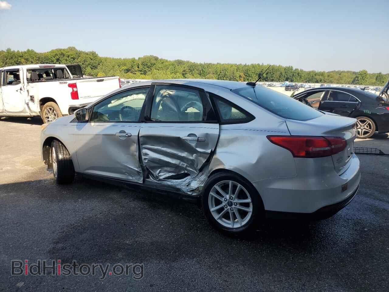 2017 FORD FOCUS - VIN: 1FADP3F29HL315452 - Фото 2