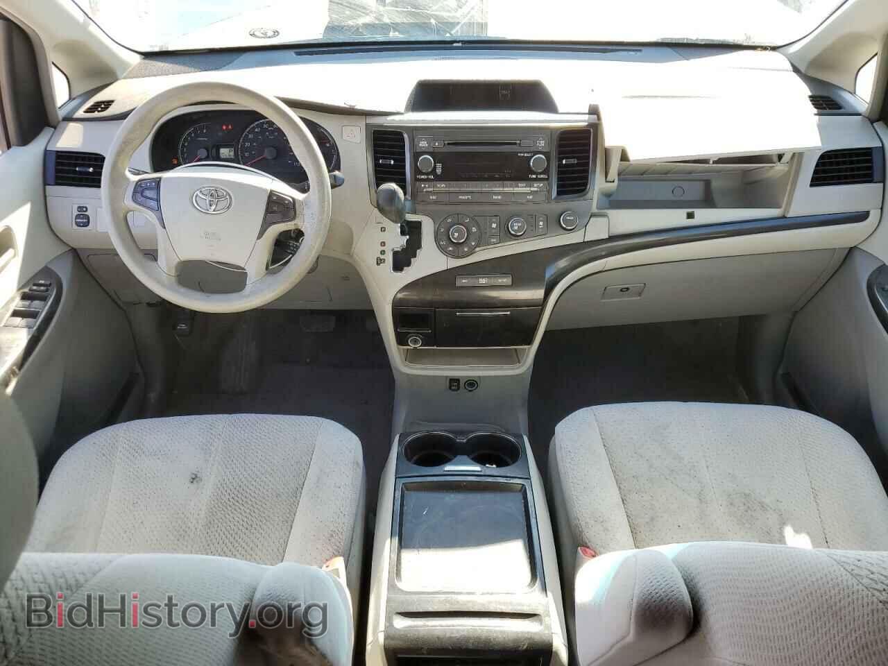 2011 TOYOTA SIENNA - VIN: 5TDKK3DC7BS106924 - Фото 8