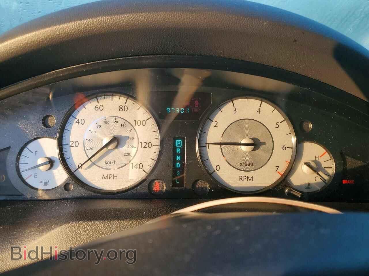 2010 CHRYSLER 300 - VIN: 2C3CA1CVXAH255778 - Фото 9