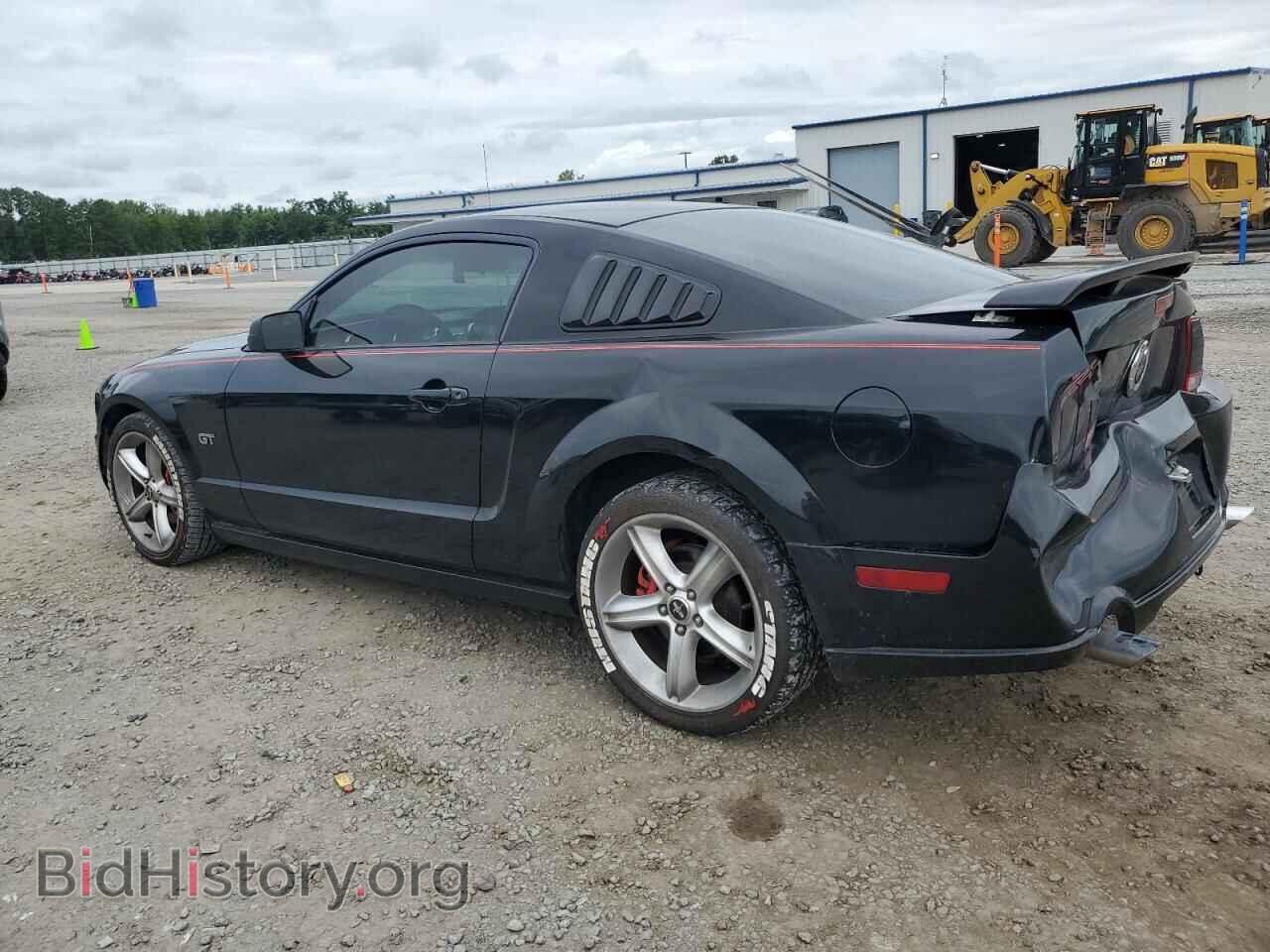 2005 FORD MUSTANG - VIN: 1ZVFT82H055146750 - Фото 2