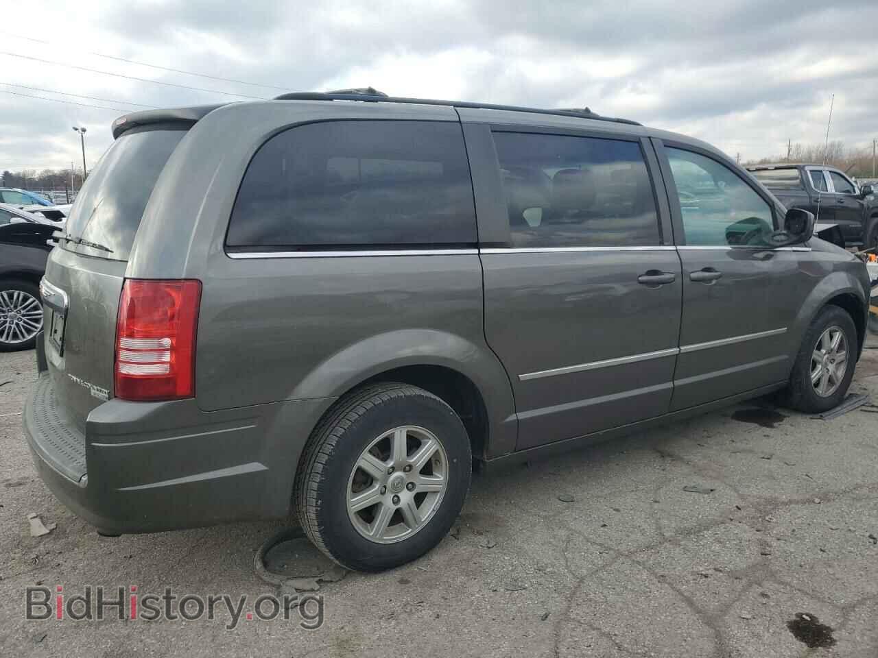 2010 CHRYSLER MINIVAN - VIN: 2A4RR8DX7AR394973 - Фото 3