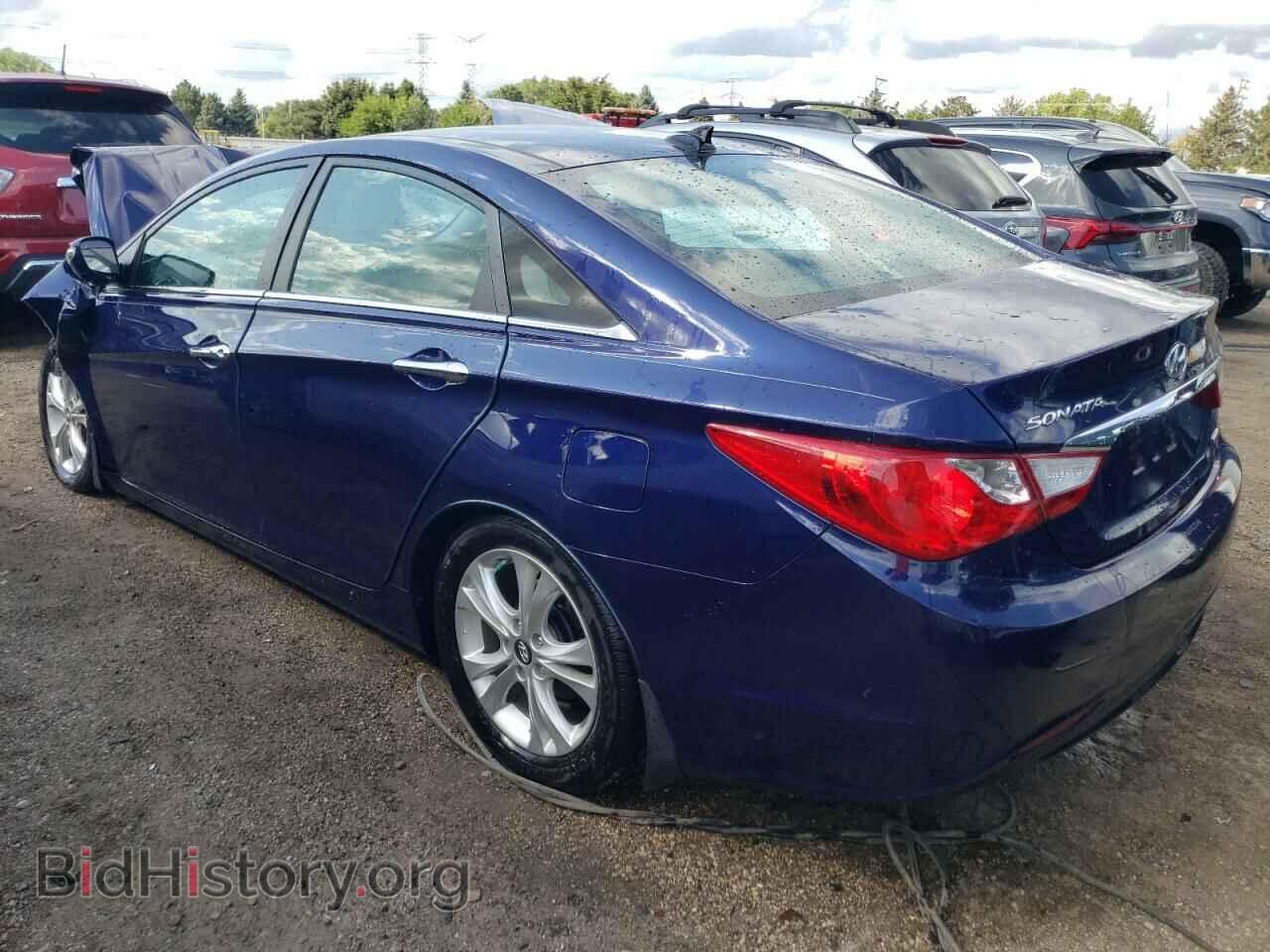 2013 HYUNDAI SONATA - VIN: 5NPEC4ACXDH674453 - Фото 2