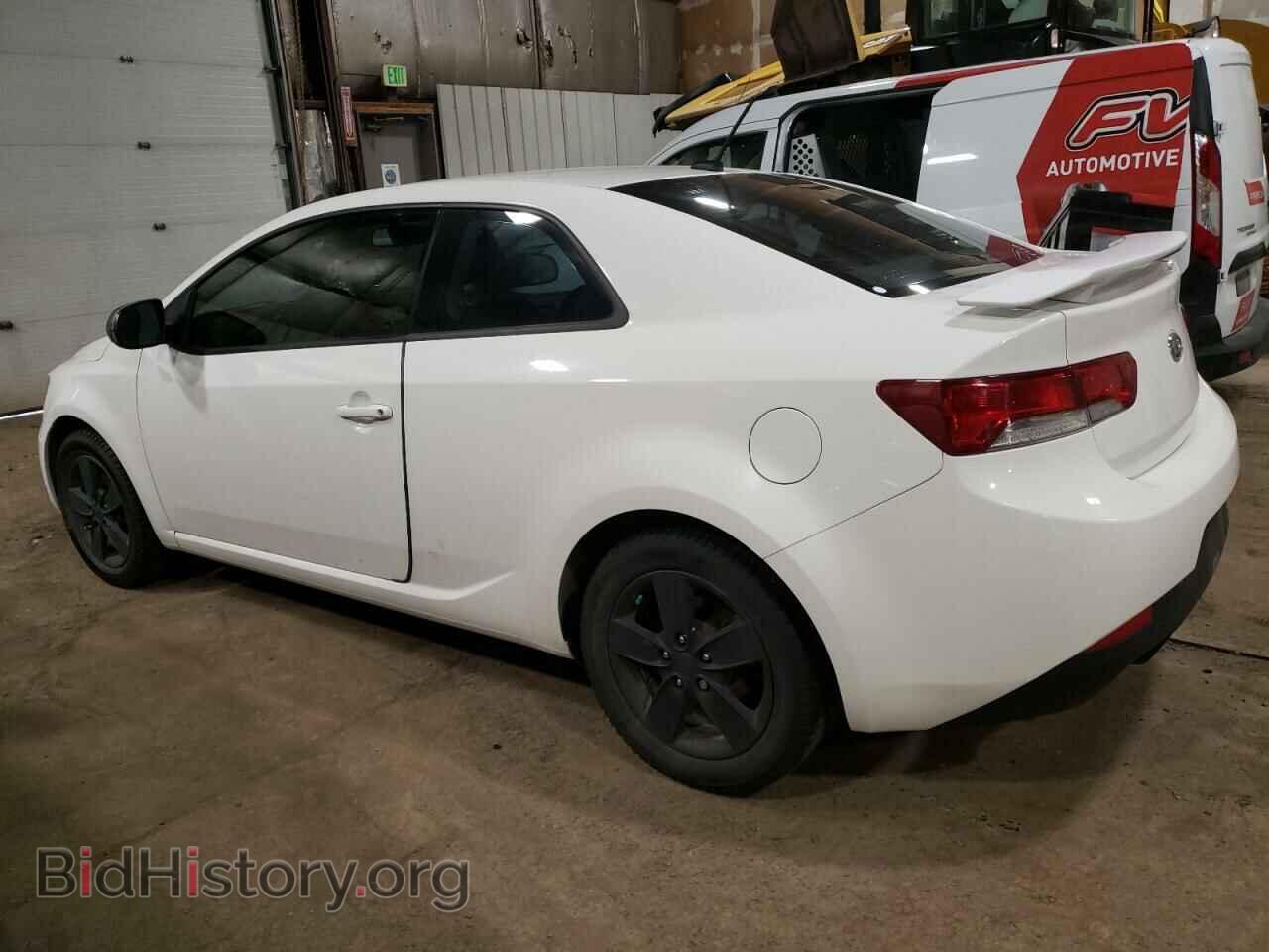 2011 KIA FORTE - VIN: KNAFU6A26B5428126 - Фото 2