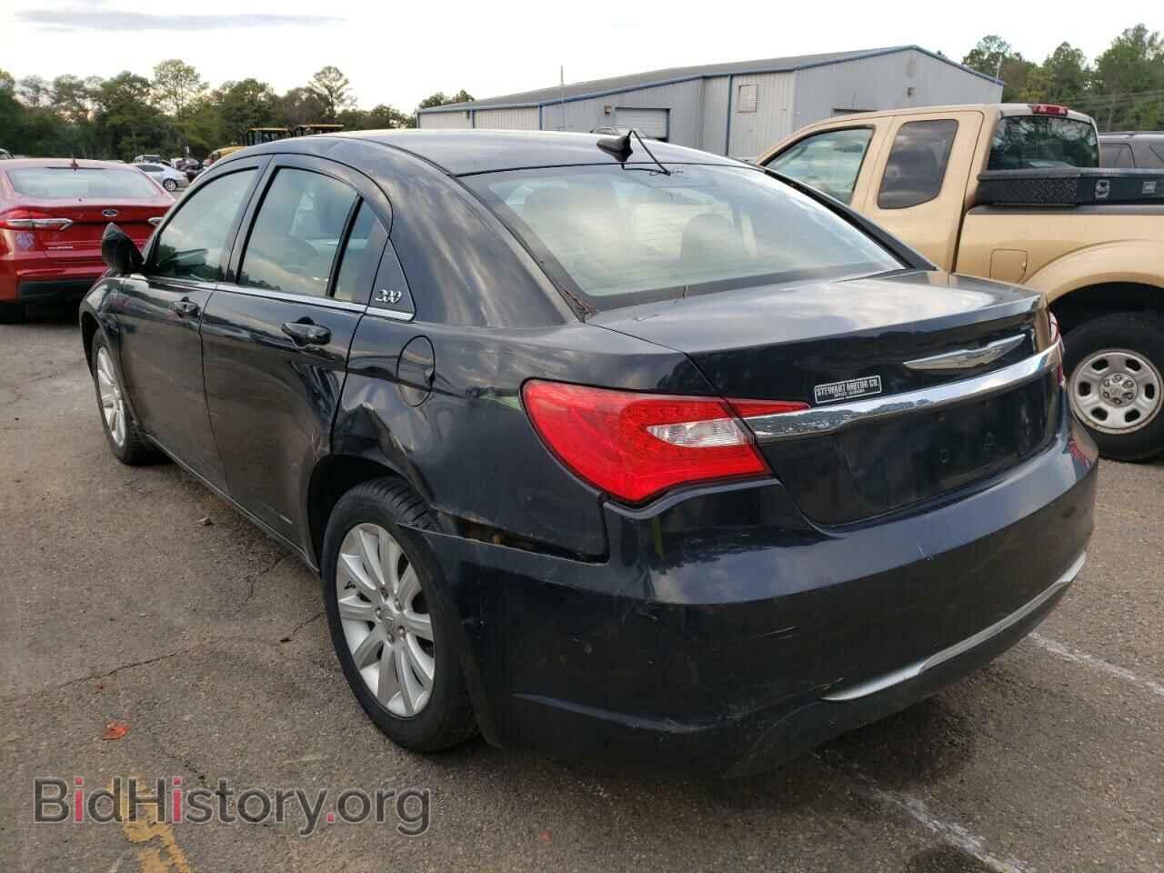2012 CHRYSLER 200 - VIN: 1C3CCBBB0CN174919 - Фото 2