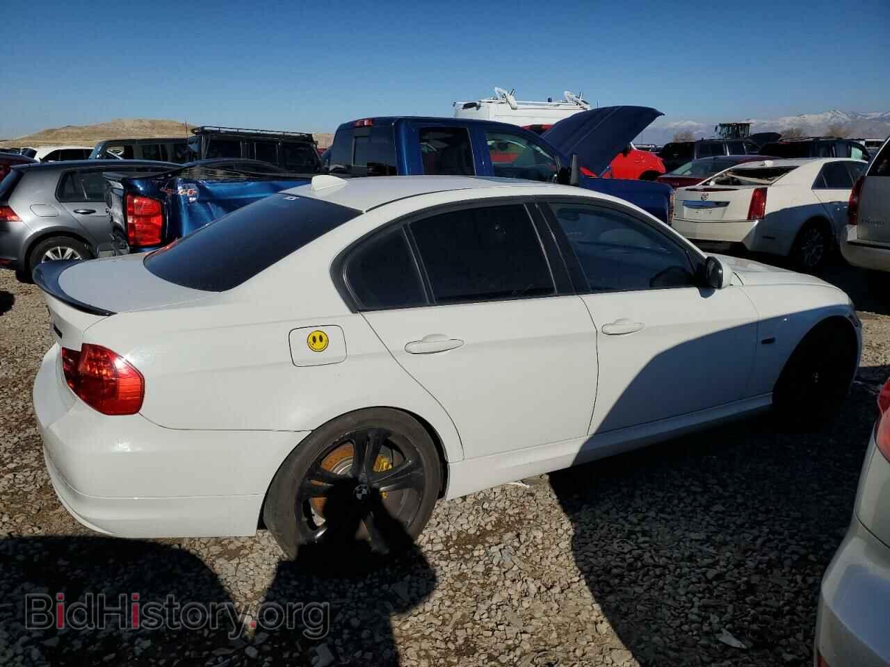2011 BMW 3 SERIES - VIN: WBAPH5C54BA447565 - Фото 3