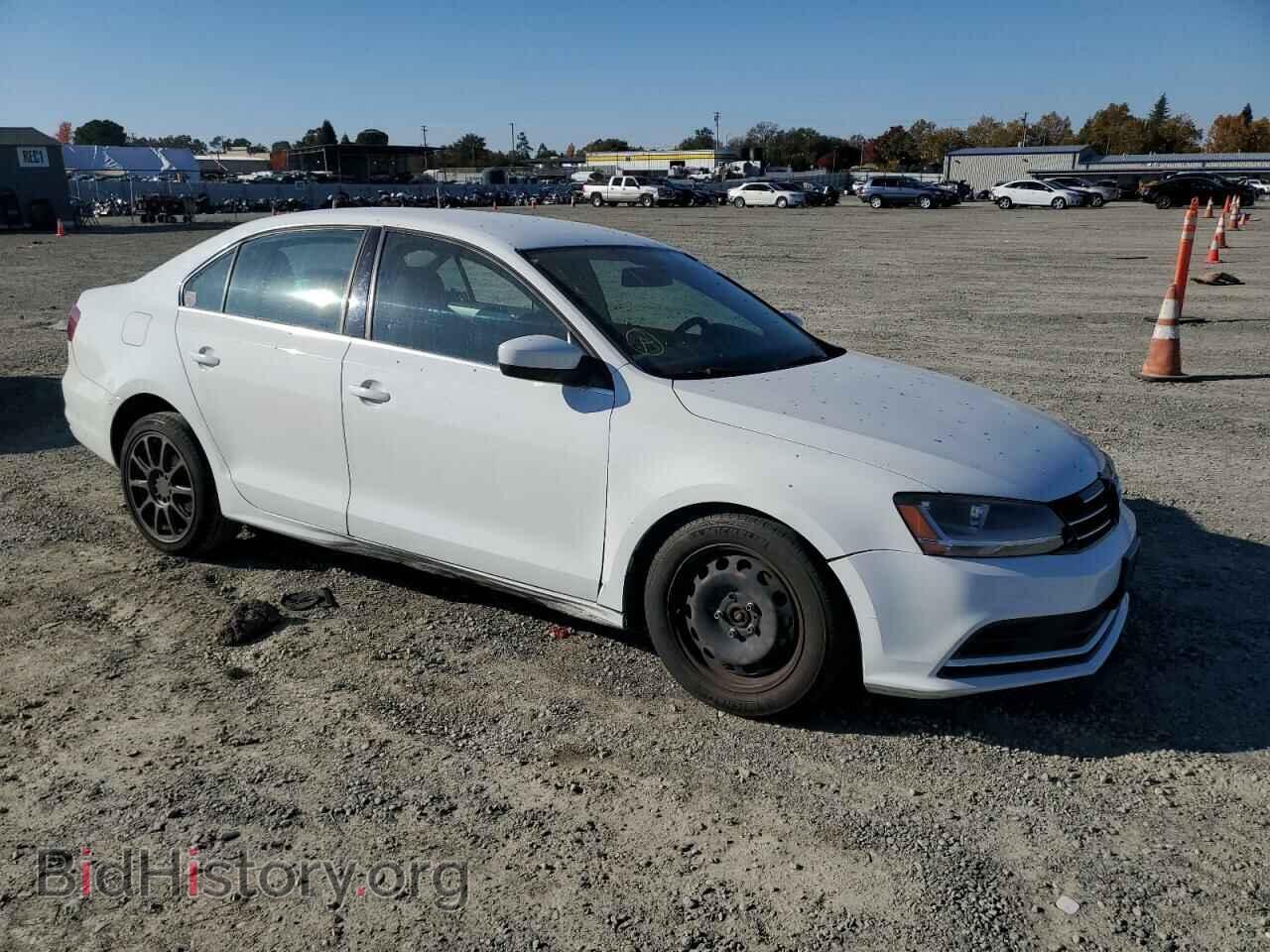 2017 VOLKSWAGEN JETTA - VIN: 3VW2B7AJ3HM376166 - Фото 4