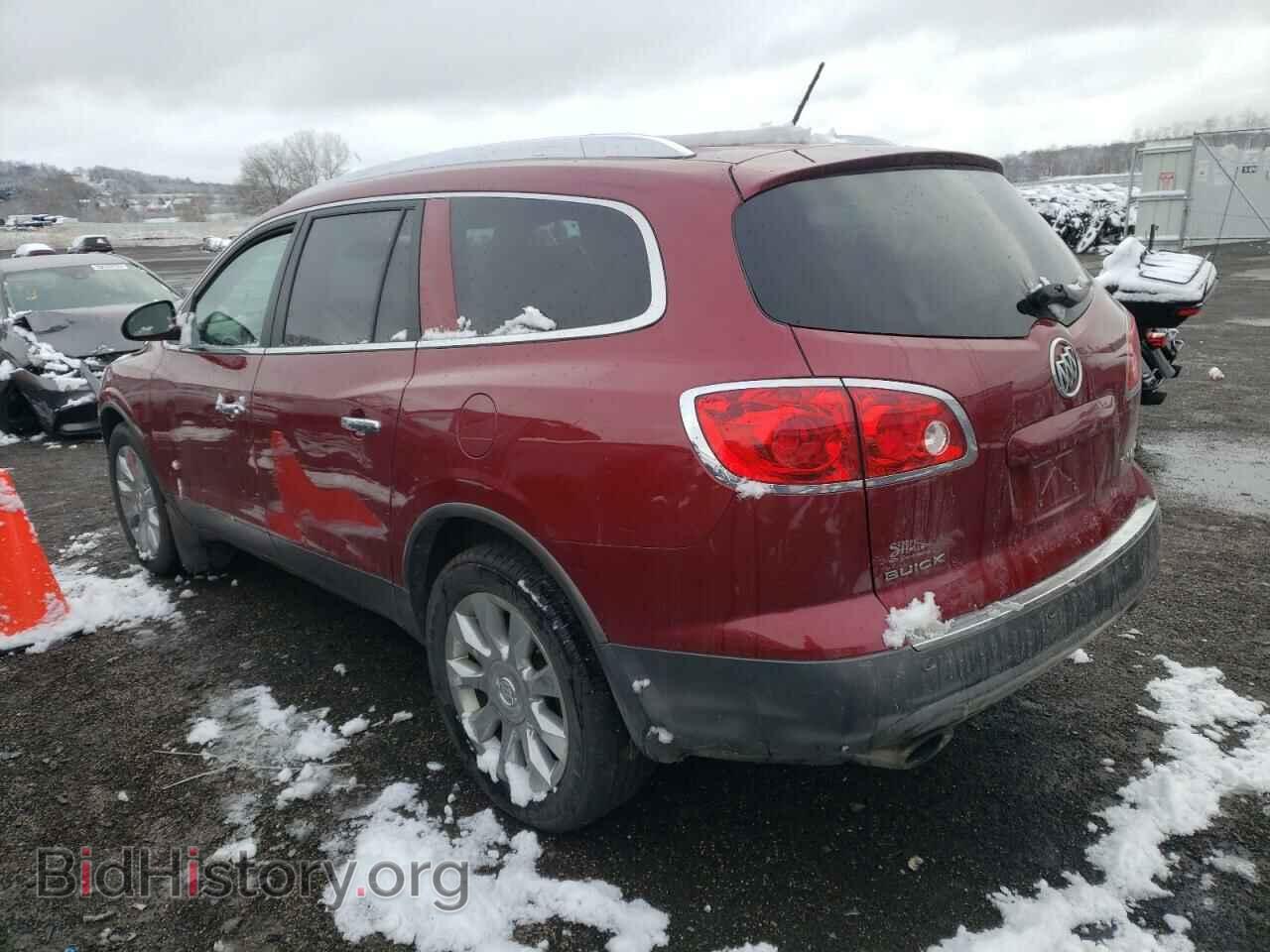 2011 BUICK ENCLAVE - VIN: 5GAKVCEDXBJ252893 - Фото 2