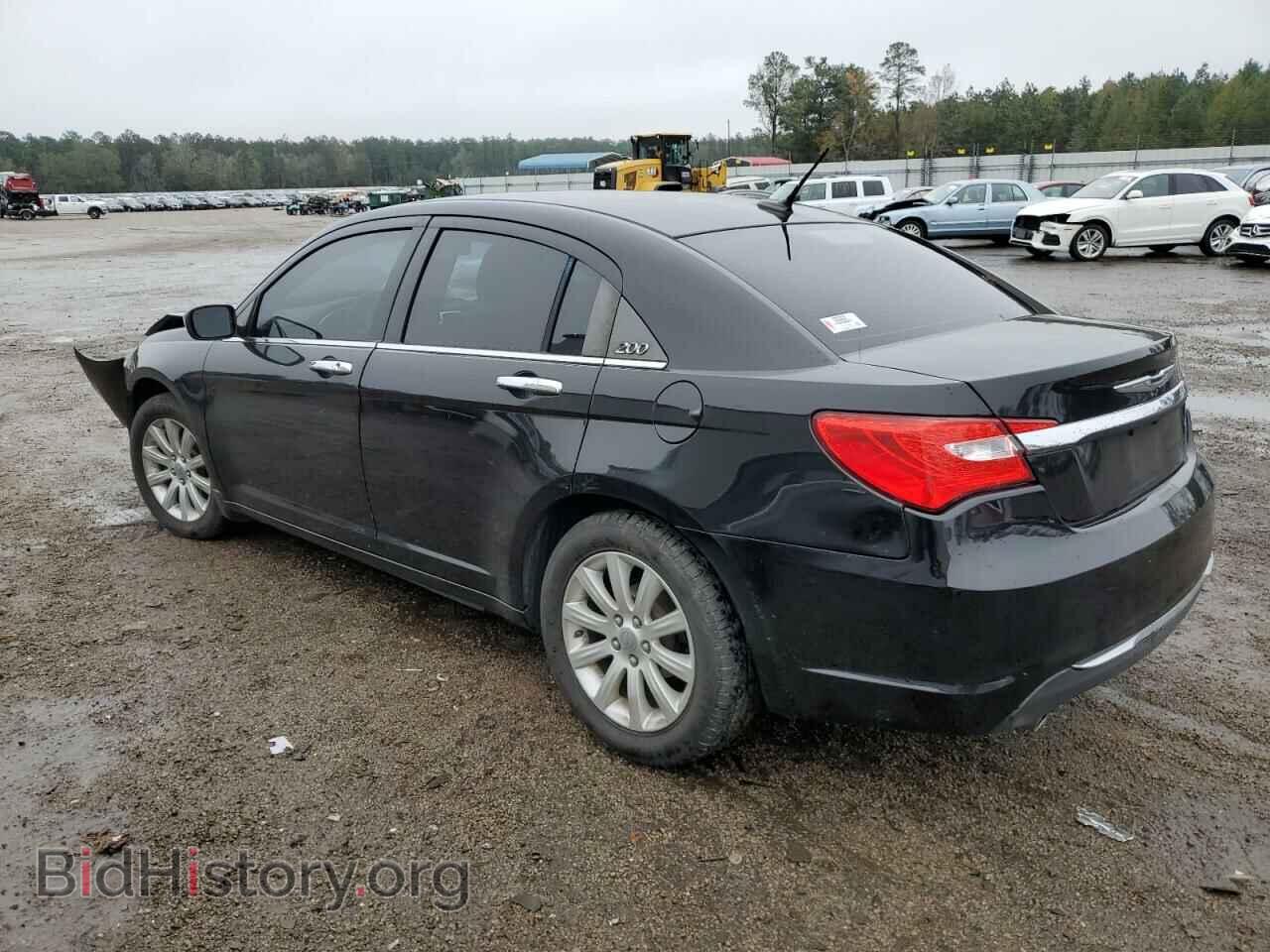 2014 CHRYSLER 200 - VIN: 1C3CCBCG3EN183563 - Фото 2