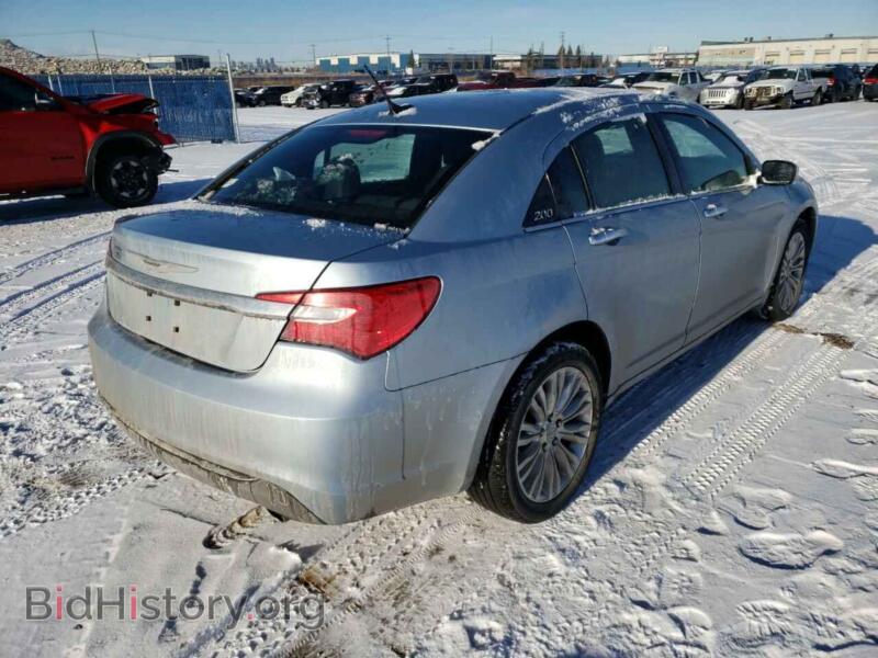2013 Chrysler 200 (VIN 1C3CCBCG7DN701026) — photo 4 of 10