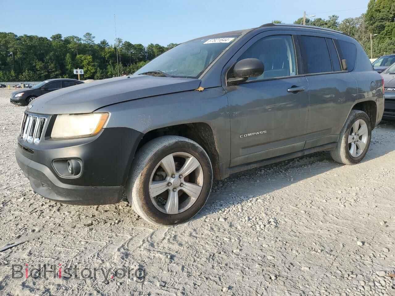 Photo 1J4NT1FA4BD215941 - JEEP COMPASS 2011